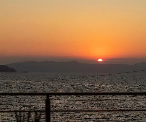 Tabak Home Sea Side Apartment
